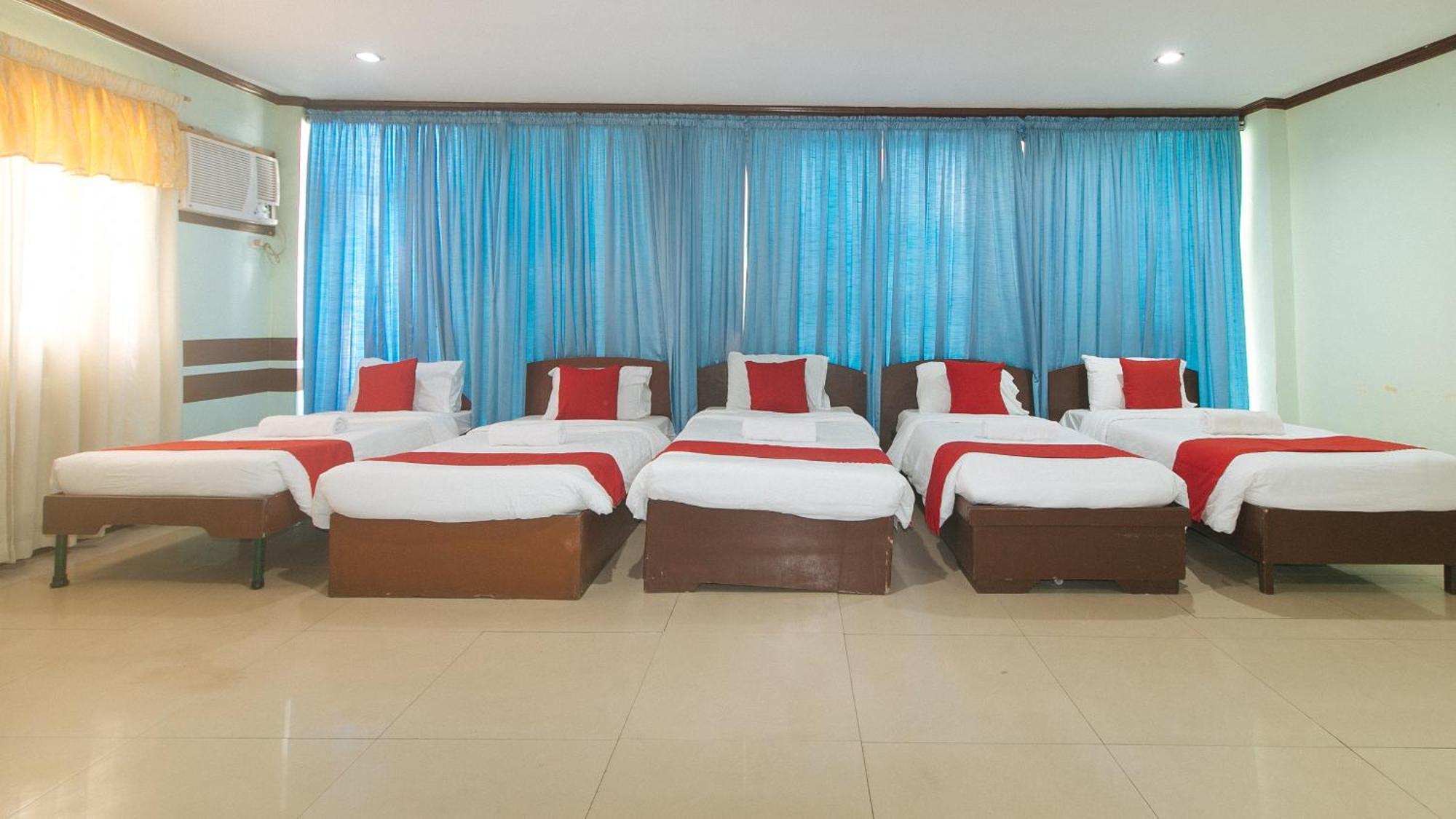 Reddoorz At Maanyag Pension House Mandaue Cebu Exteriör bild