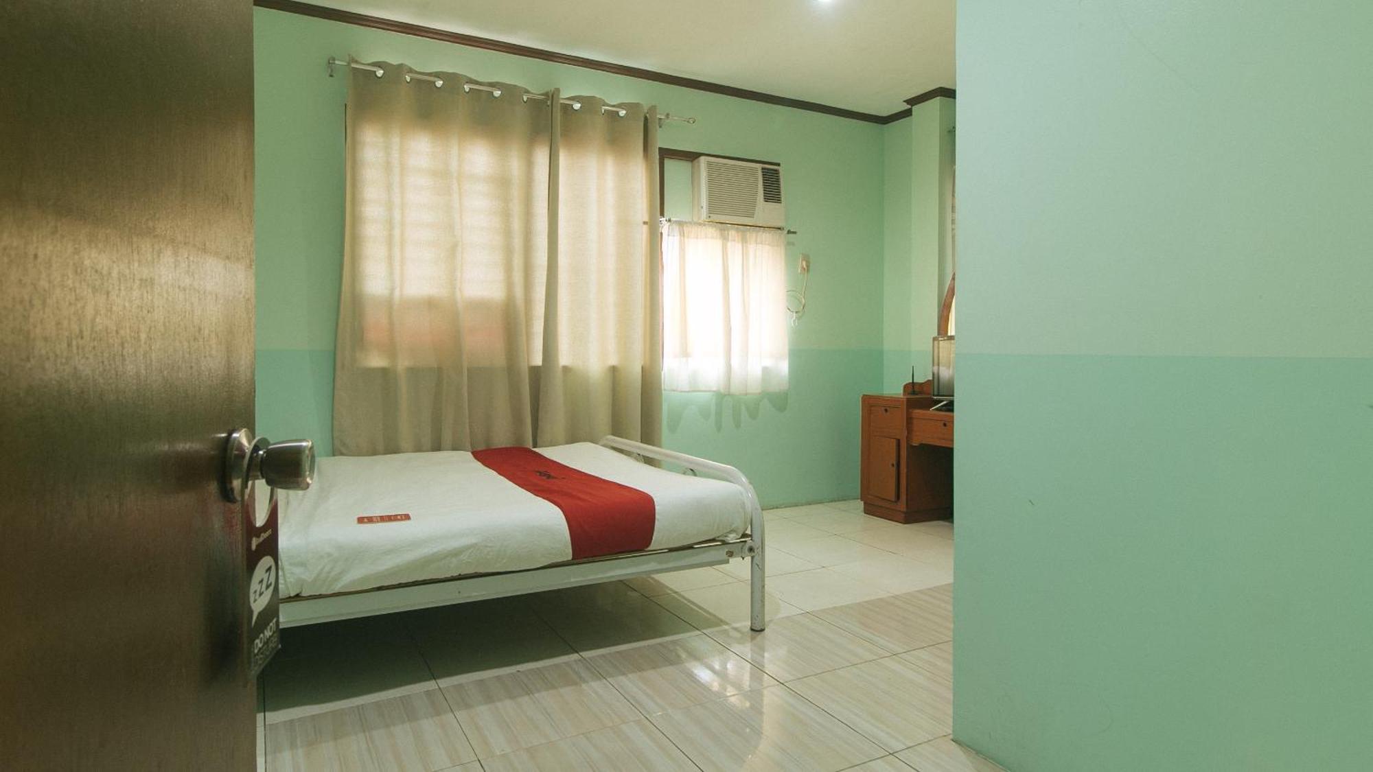 Reddoorz At Maanyag Pension House Mandaue Cebu Exteriör bild