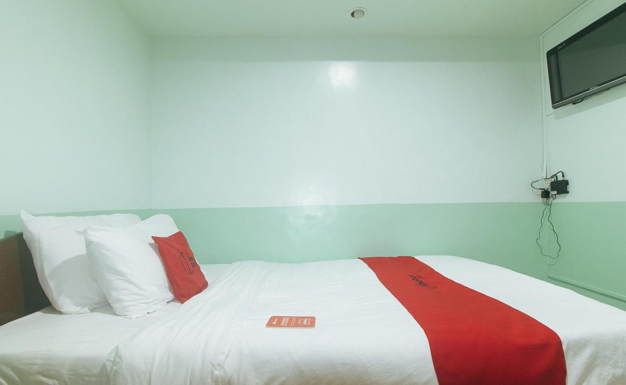 Reddoorz At Maanyag Pension House Mandaue Cebu Exteriör bild