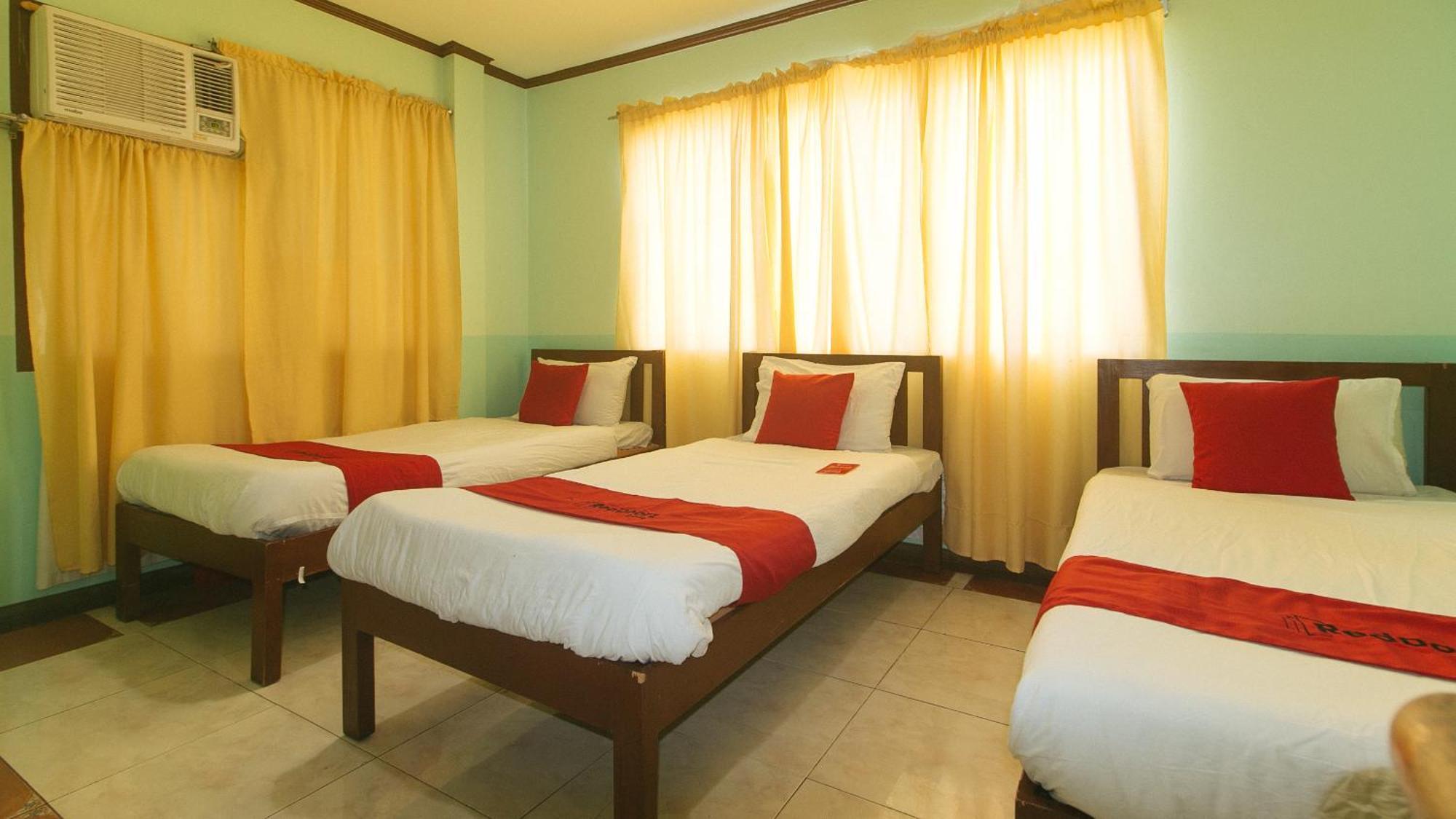 Reddoorz At Maanyag Pension House Mandaue Cebu Exteriör bild