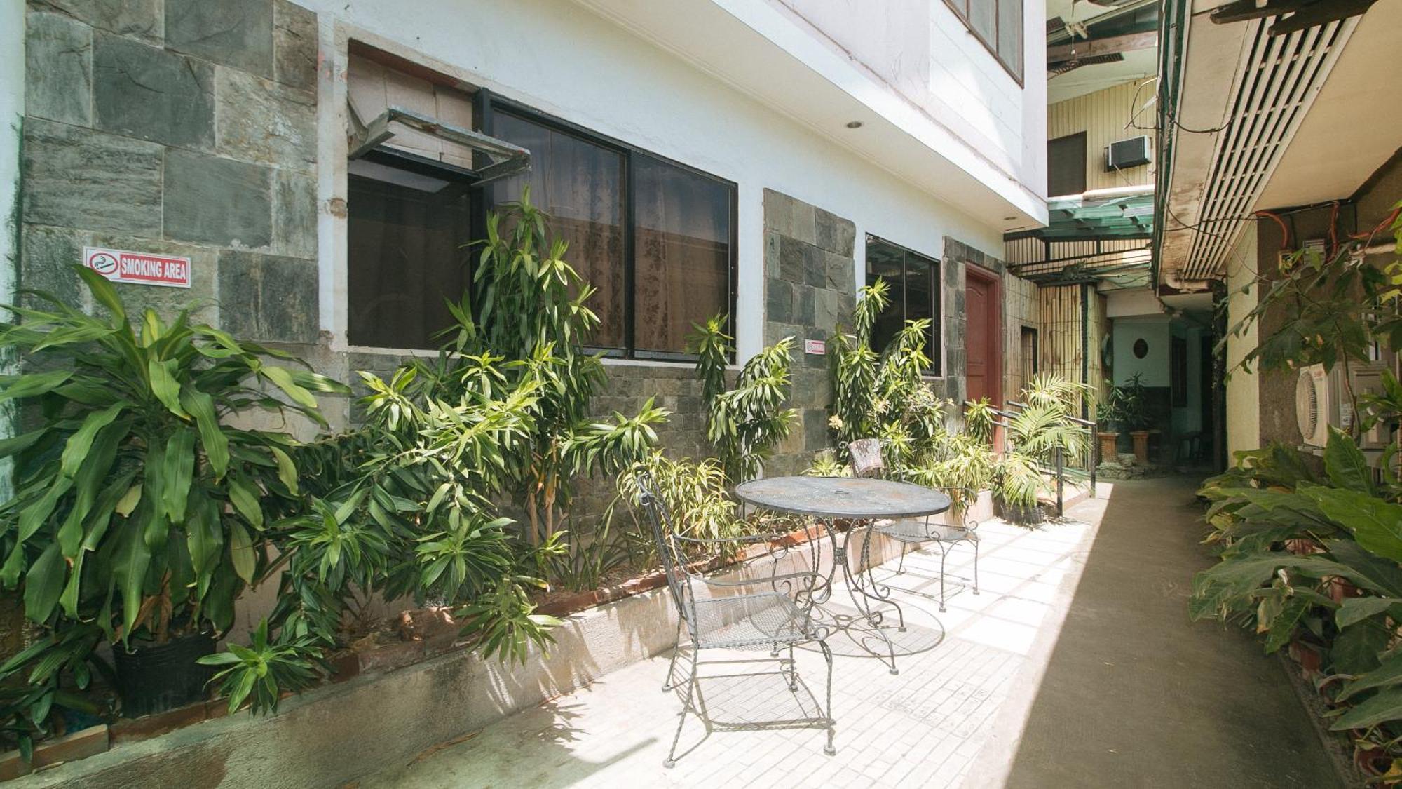 Reddoorz At Maanyag Pension House Mandaue Cebu Exteriör bild